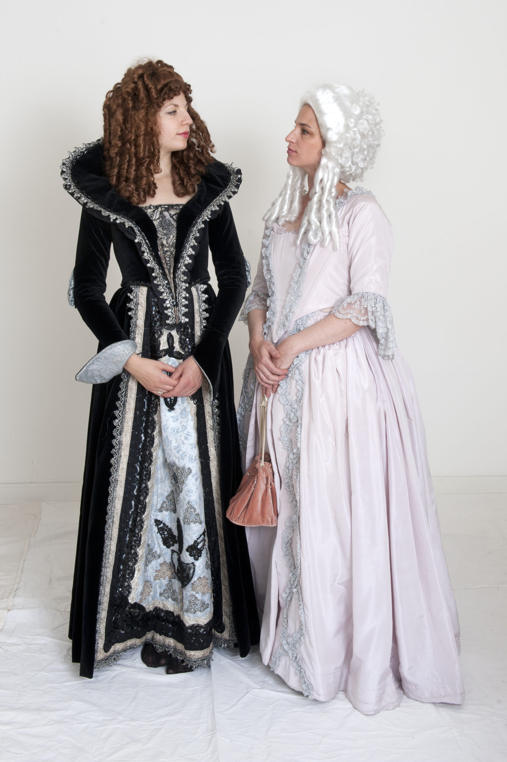 Königin und Hofdame