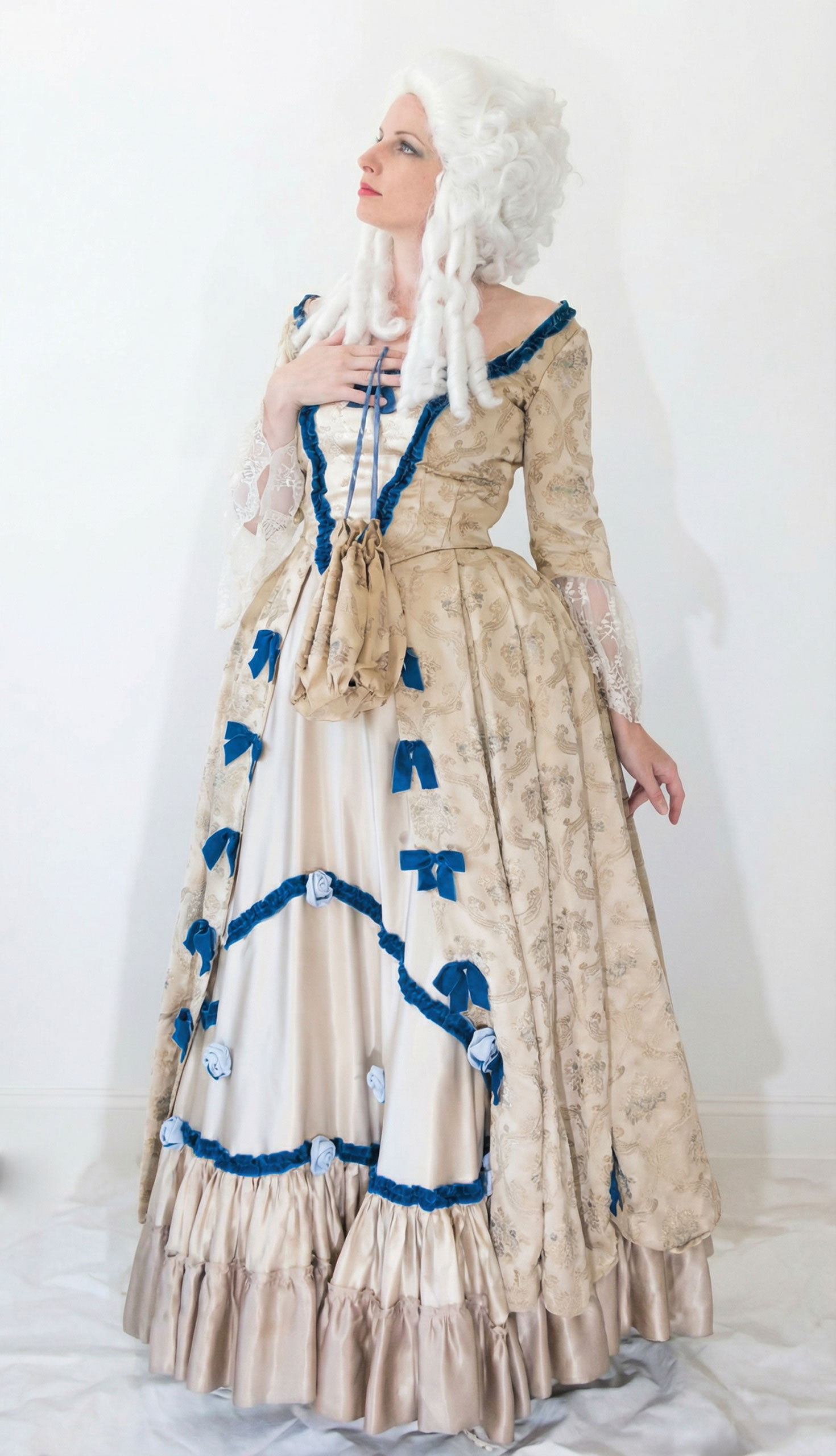 Biedermeier Dame